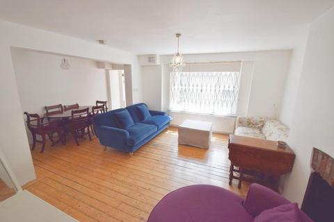 1 bedroom apartment to rent, 2 Leinster Square, LONDON W2