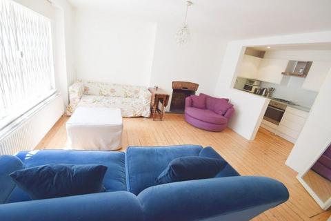1 bedroom apartment to rent, 2 Leinster Square, LONDON W2