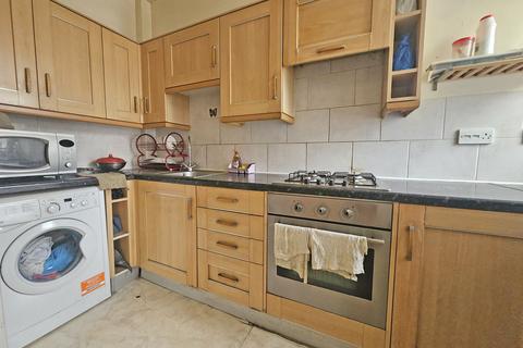 1 bedroom flat for sale, Mansfield Road,  Ilford, IG1