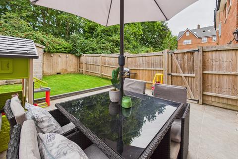 3 Jay Close, Hemel Hempstead, HP3 0GJ