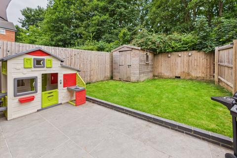 3 Jay Close, Hemel Hempstead, HP3 0GJ