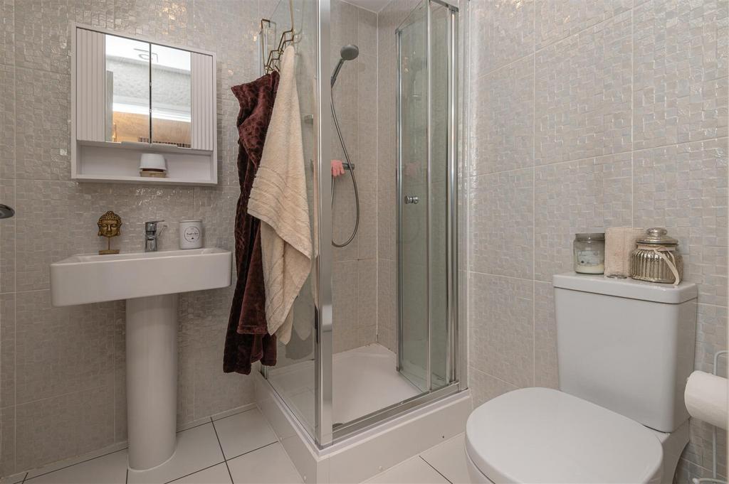 89 - 9 Hazel Fold BD13 2 FE.jpg