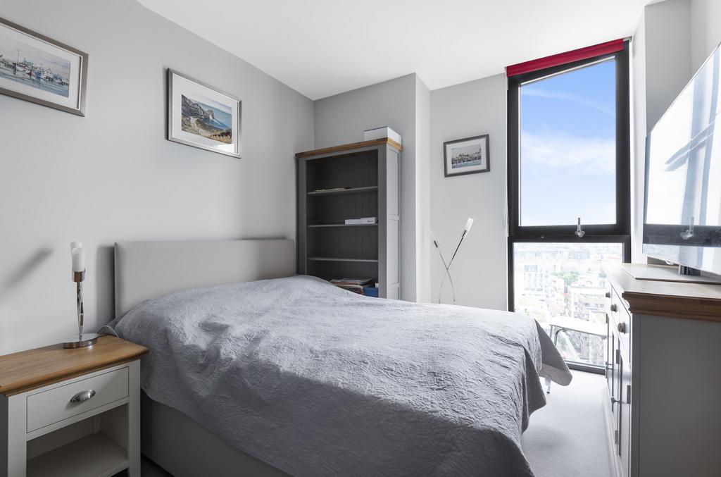 Principal Bedroom (1).jpg