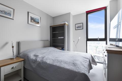 2 bedroom flat for sale, The Waterman, 5 Tidemill Square, Lower Riverside, Greenwich Peninsula, SE10