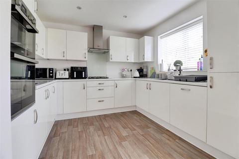 5 Christopher Mitford Road, Alsager, Stoke-on-trent, ST7 2WA