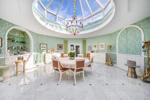 3 bedroom flat for sale, The Mansion, Ottershaw Park, Ottershaw, KT16