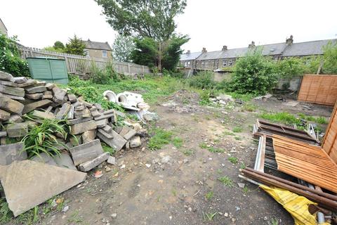 undefined, Leeds Road, Eccleshill, Bradford