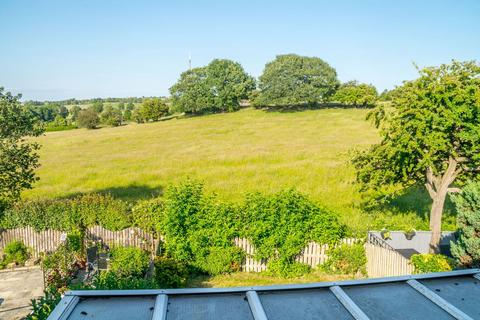 3 bedroom terraced house for sale, Hawthorne Way, Shelley, HD8