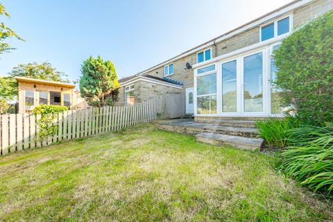 3 bedroom terraced house for sale, Hawthorne Way, Shelley, HD8