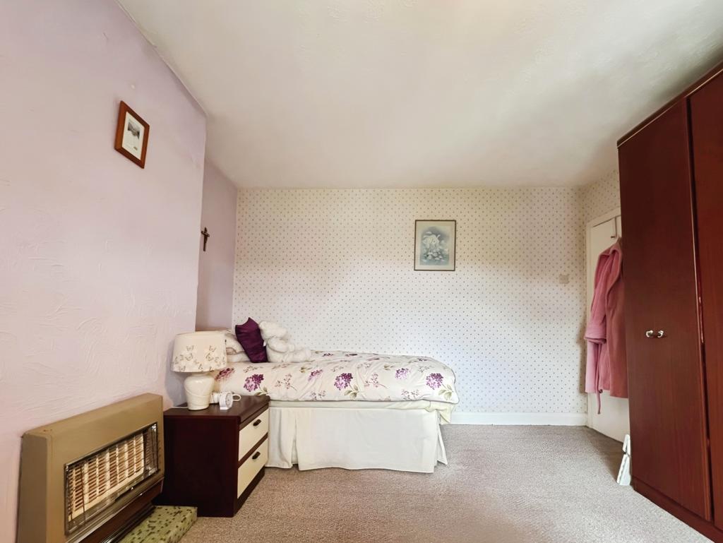 Pbox-bedroom-314761.jpeg