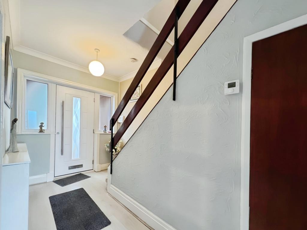 Pbox-living room-314761.jpeg