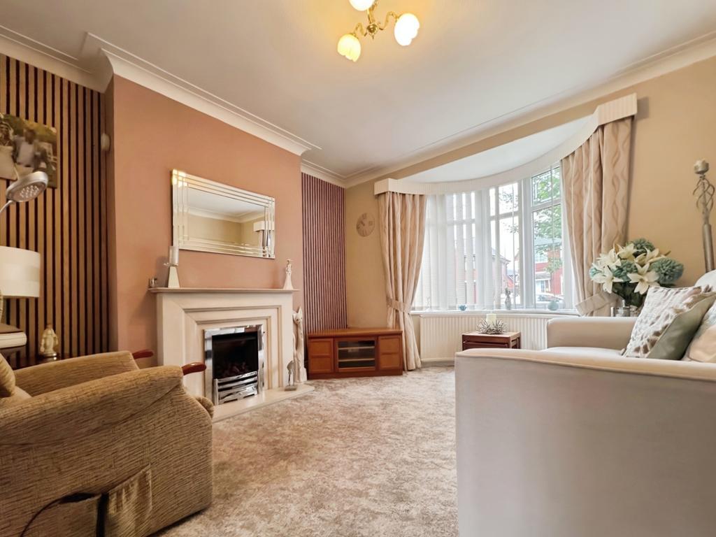 Pbox-living room-314761.jpeg