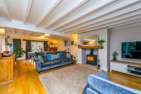4 bedroom barn conversion for sale, The Old Barn, Turnshaw Road, Kirkburton, HD8