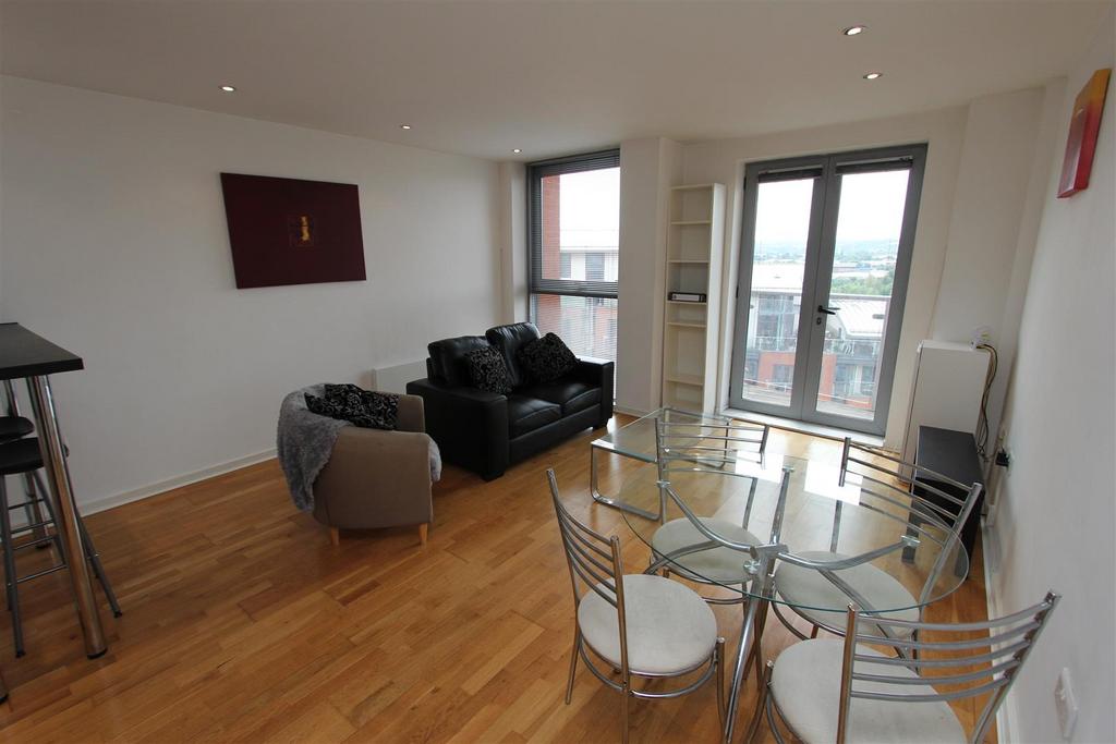 Livingroom.JPG