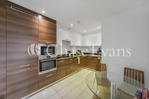 3 bedroom flat for sale, Forge Square, Isle Of Dogs, London, E14