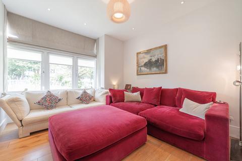 undefined, Cenacle Close, London NW3