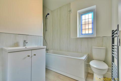 2 bedroom maisonette for sale, Western Road, Bexhill-on-Sea, TN40