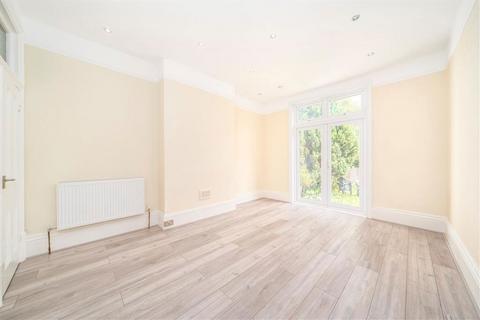 1 bedroom flat for sale, Springbank Road, London SE13