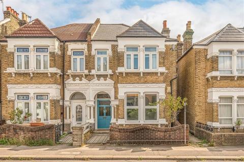1 bedroom flat for sale, Springbank Road, London SE13
