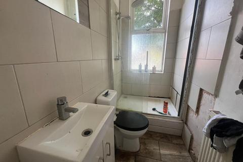 4 bedroom property for sale, Edgbaston Road - Block Of 4 x Flats , Smethwick, B66