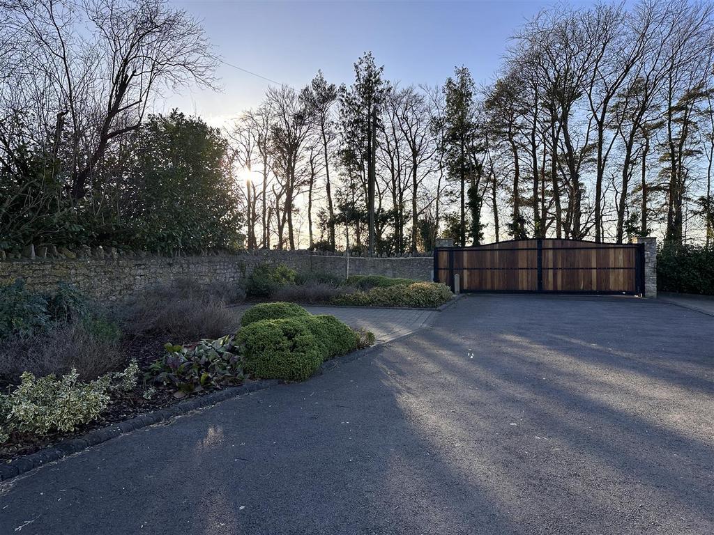 Communal driveway