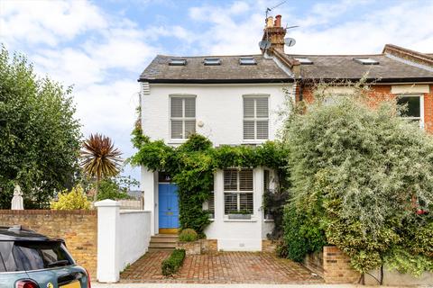 4 bedroom terraced house for sale, Hendham Road, London, SW17