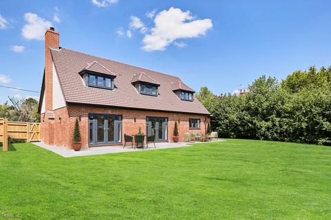 4 bedroom detached house for sale, Gibraltar's Edge, Oxford Road, HP17