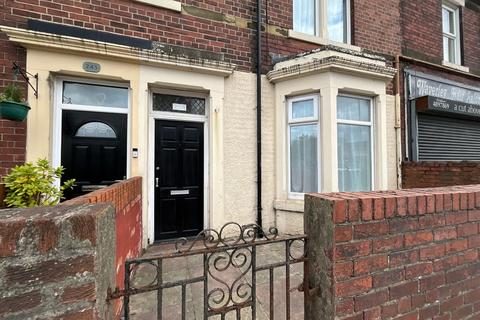 2 bedroom ground floor flat for sale, Victoria Road East, Hebburn, Tyne and Wear, NE31