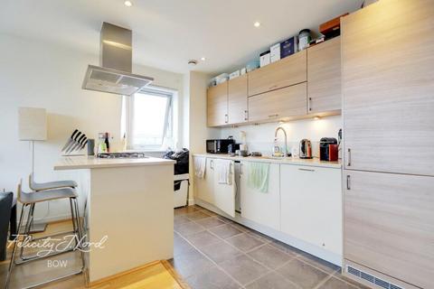 3 bedroom apartment for sale, Merchant Street, London