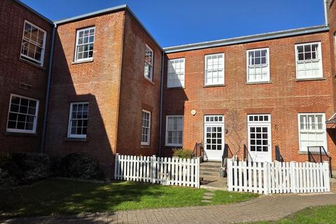 CONSORT MEWS, KNOWLE VILLAGE. GUIDE PRICE £220,000 - £230,000.
