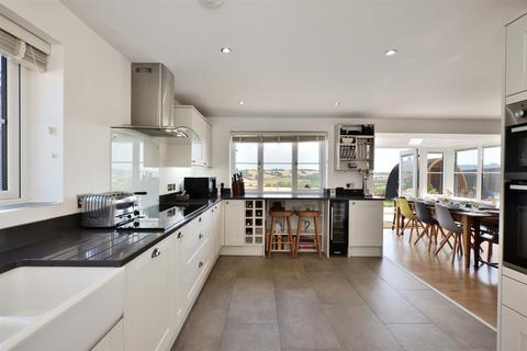 4 bedroom detached house for sale, Eastview Gardens, Bromsash, Ross-on-Wye