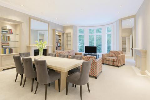 2 bedroom flat for sale, Ennismore Gardens, Knightsbridge, London, SW7