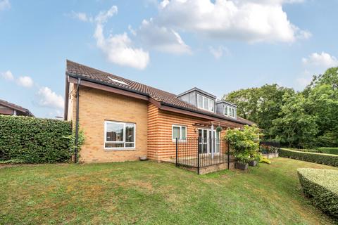 3 bedroom retirement property for sale, Chairmans Walk, Denham Garden Village,, Denham, Buckinghamshire, UB9