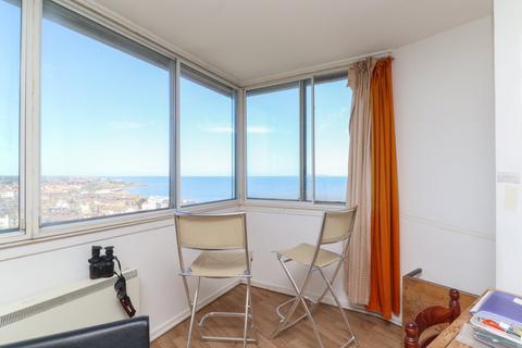 2 bedroom flat for sale, All Saints Avenue, Margate, CT9