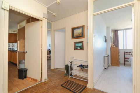 2 bedroom flat for sale, All Saints Avenue, Margate, CT9