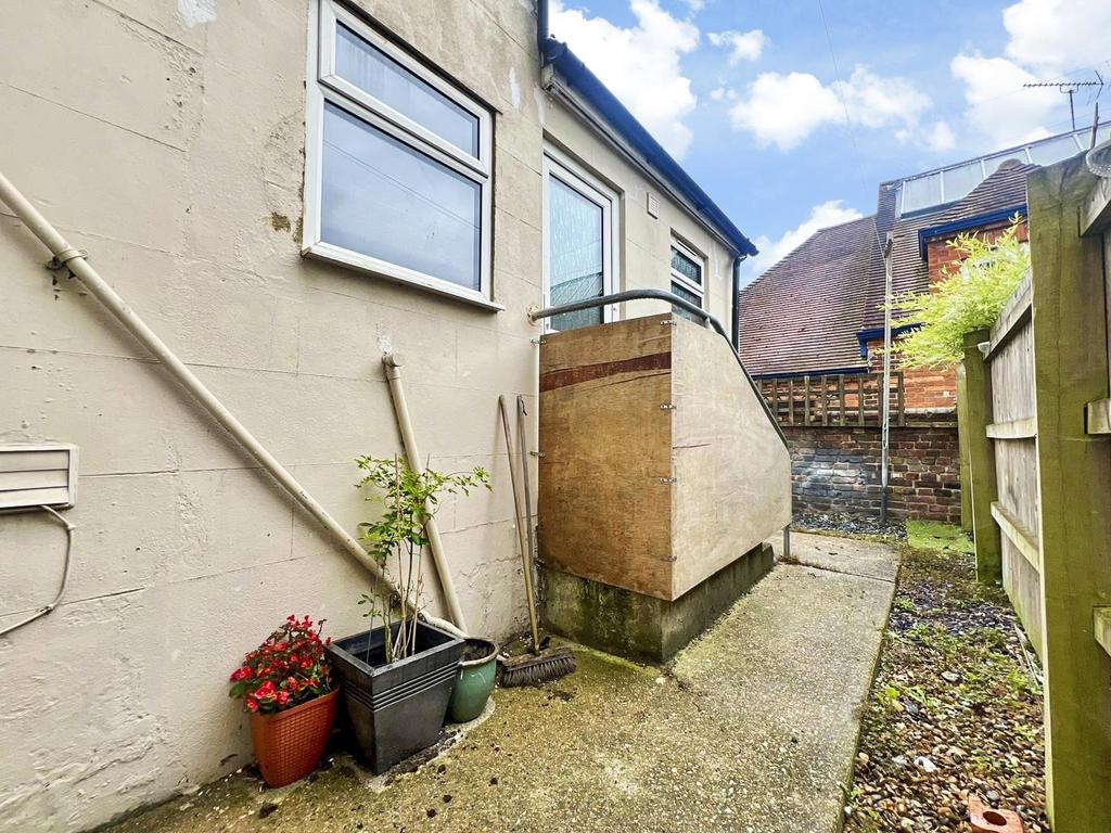 Courtyard Garden