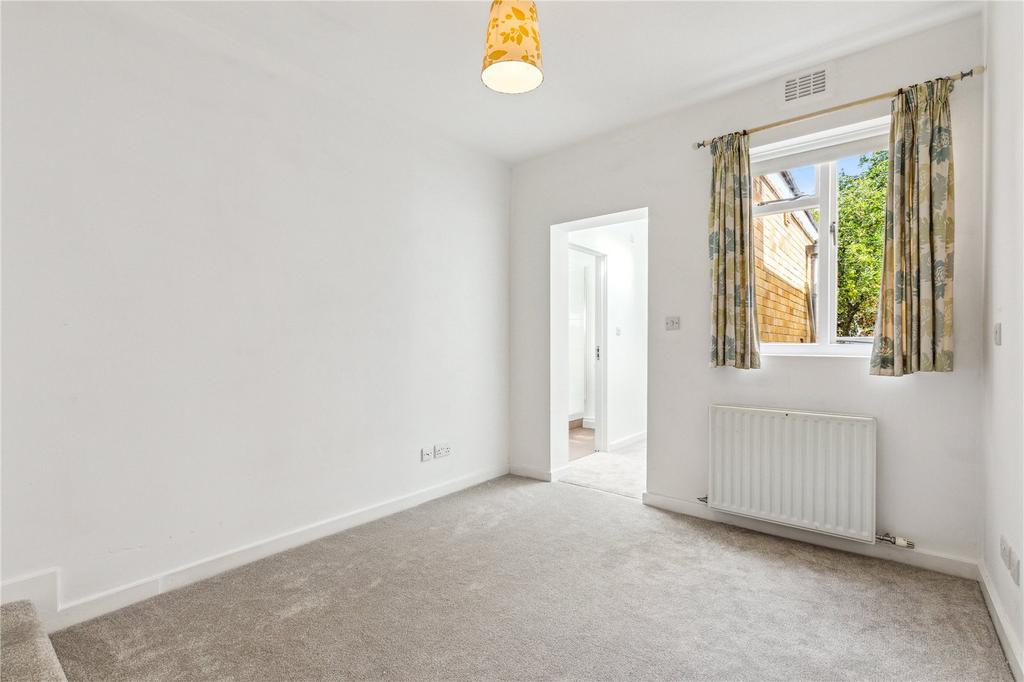 House in London - View 4
