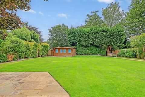 undefined, Tabors Avenue, Chelmsford