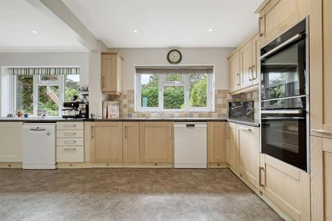 undefined, Tabors Avenue, Chelmsford, CM2