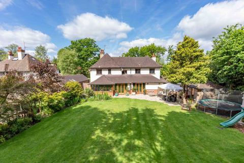 undefined, Yew Lane, East Grinstead RH19