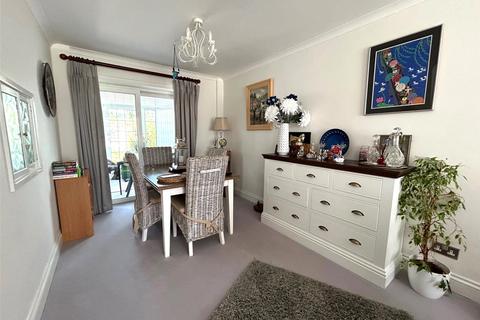 undefined, Ernsborough Gardens, Honiton, Devon, EX14