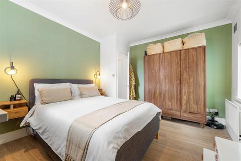 2 bedroom flat for sale, Cotswold Street, West Norwood, SE27