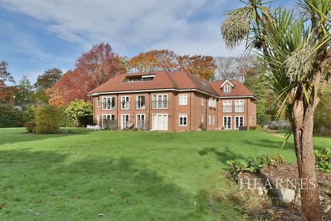 2 bedroom apartment for sale, Beaufoys Avenue, Ferndown, BH22