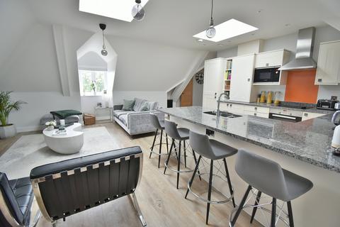 2 bedroom apartment for sale, Beaufoys Avenue, Ferndown, BH22