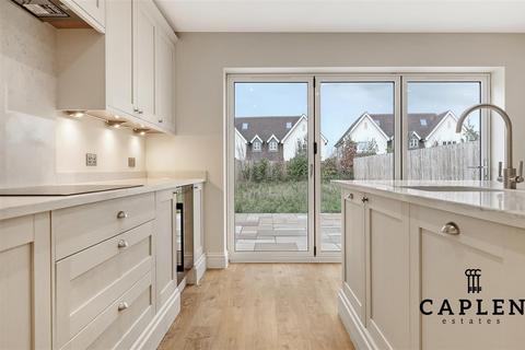 undefined, Chatsworth Mews, Stapleford Road, Stapleford Abbotts