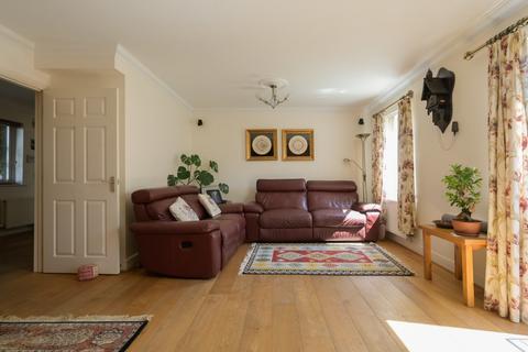 undefined, Freathy Lane, Kennington, Ashford, TN25