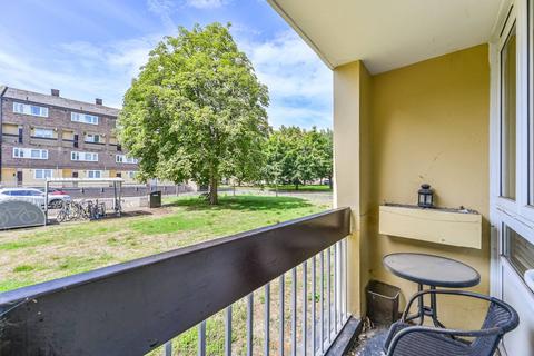 38 Fownes Street, London, SW11 2TJ