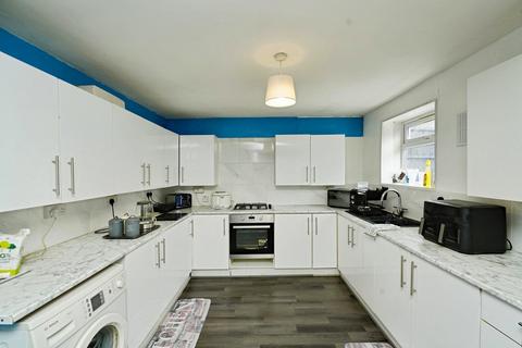 8 Greenvale Avenue, Birmingham, B26 3XL