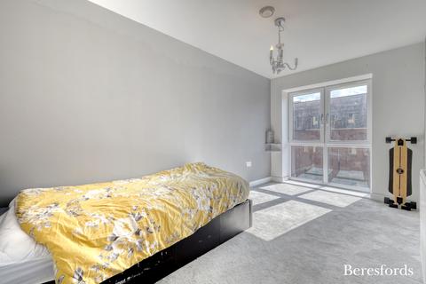 2 bedroom apartment for sale, St. James Road, Brentwood, CM14