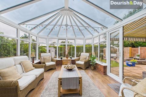 6 Chetwynd Close, Penkridge, Stafford, ST19 5SU
